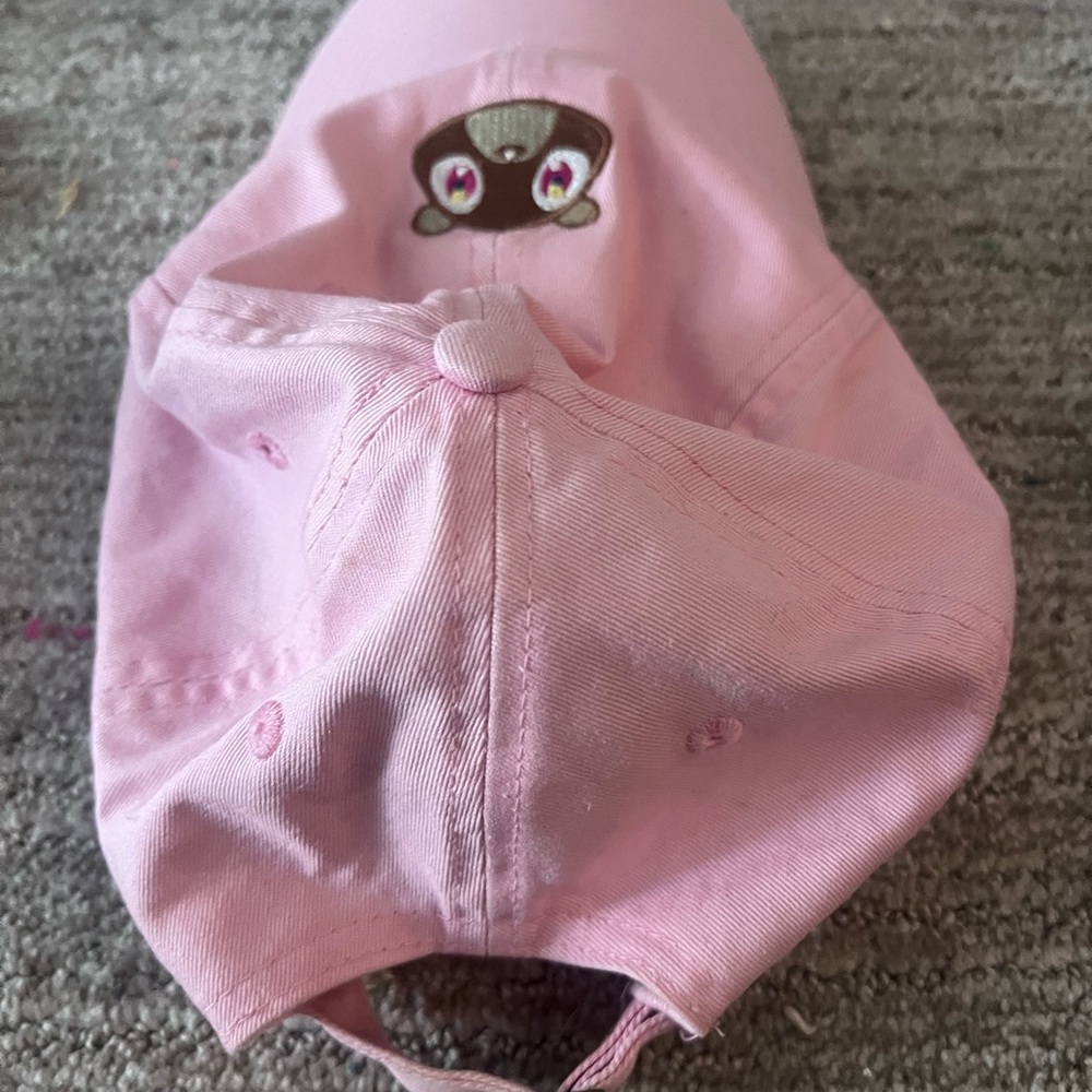 Yeezy hat - Picture 2 of 2
